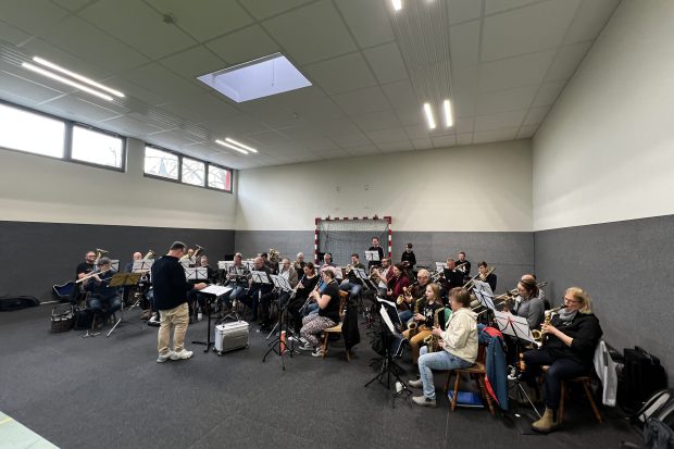 20240217_105047879_iOS