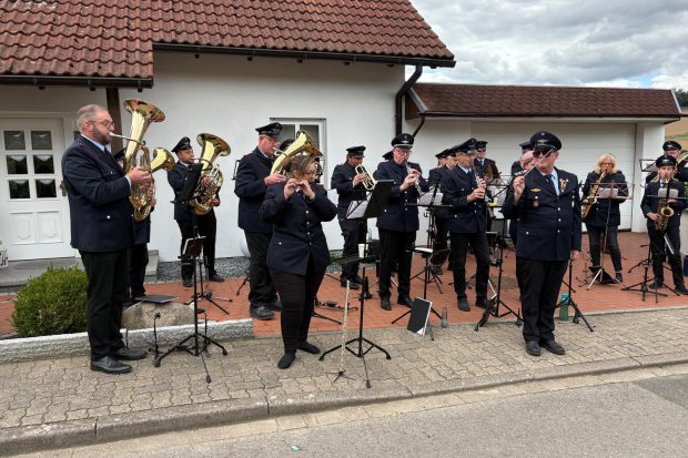 f6902ad1-4df9-42f9-9be8-4670846a4ac6